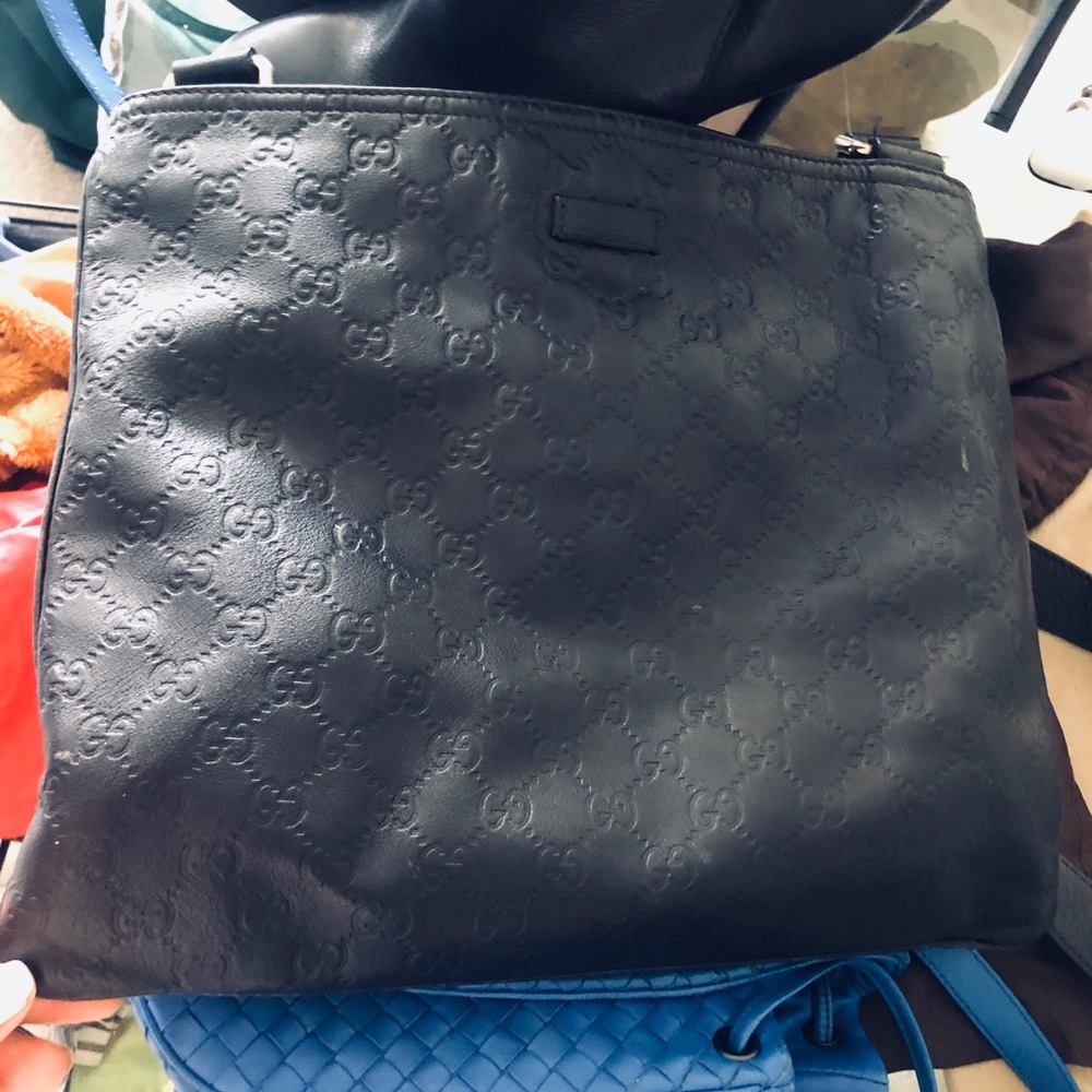 Brown leather Gucci crossbody